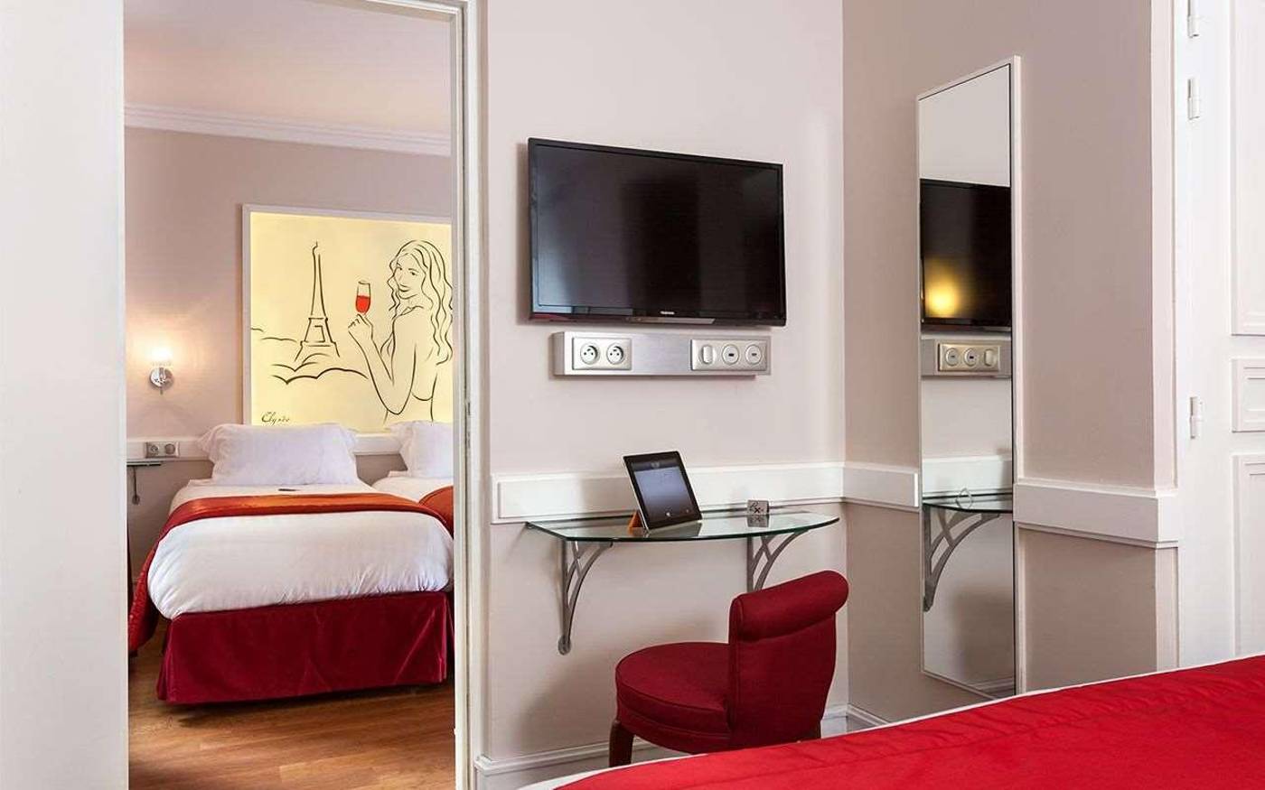 Hotel-Sleeping-Belle-Room-4