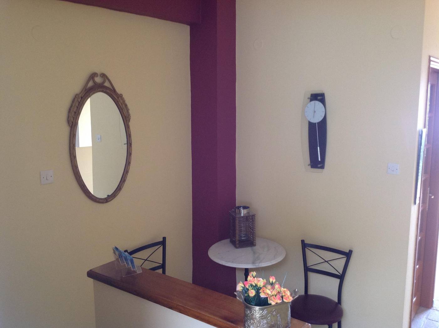 Travlos-Studios-Room-24