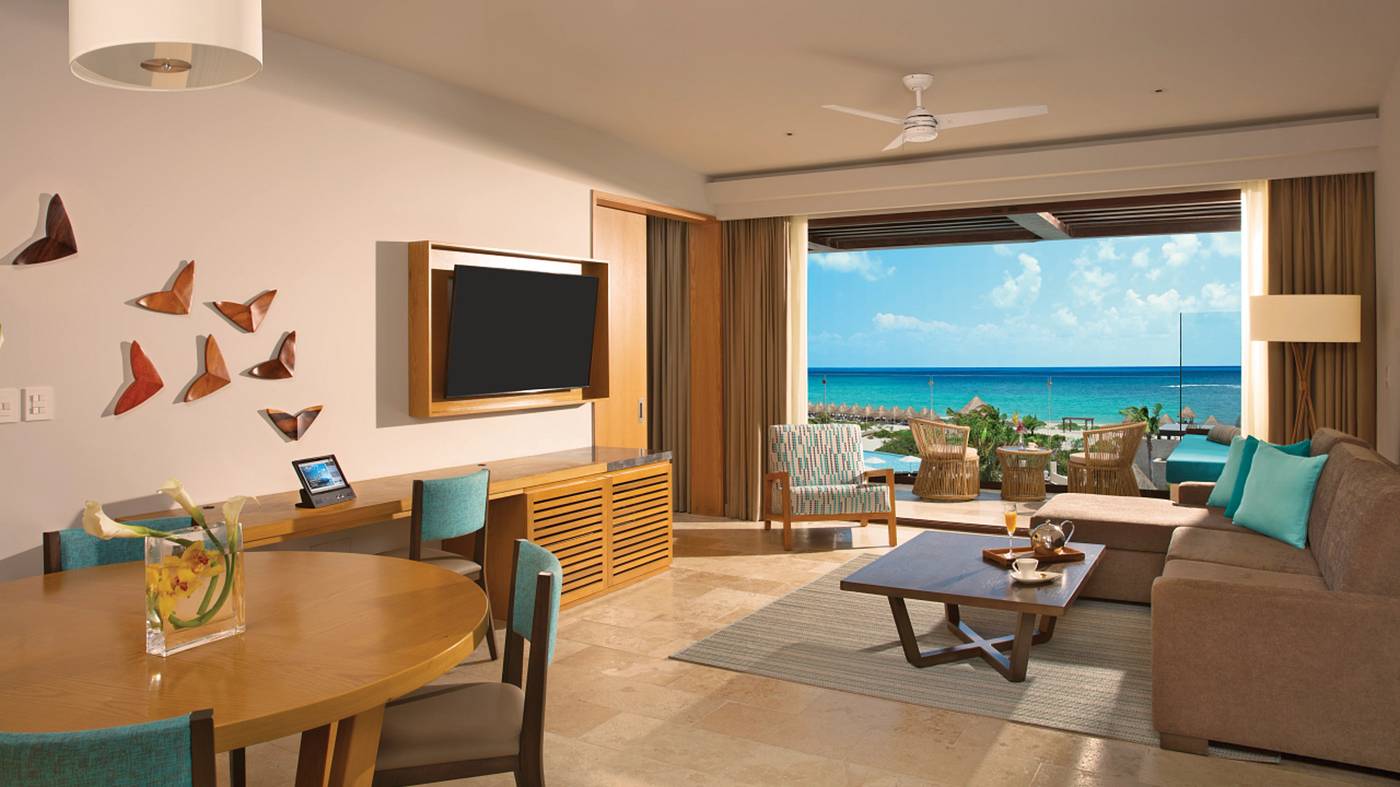 Dreams-Playa-Mujeres-Golf---Spa-Resort-All-Inclusive-Room-17