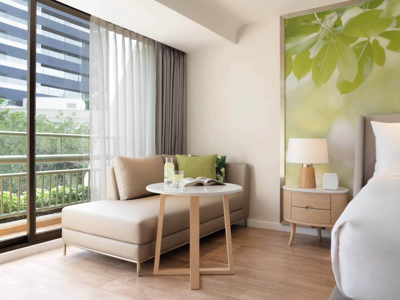 Movenpick-BDMS-Wellness-Resort-Bangkok-Room-33