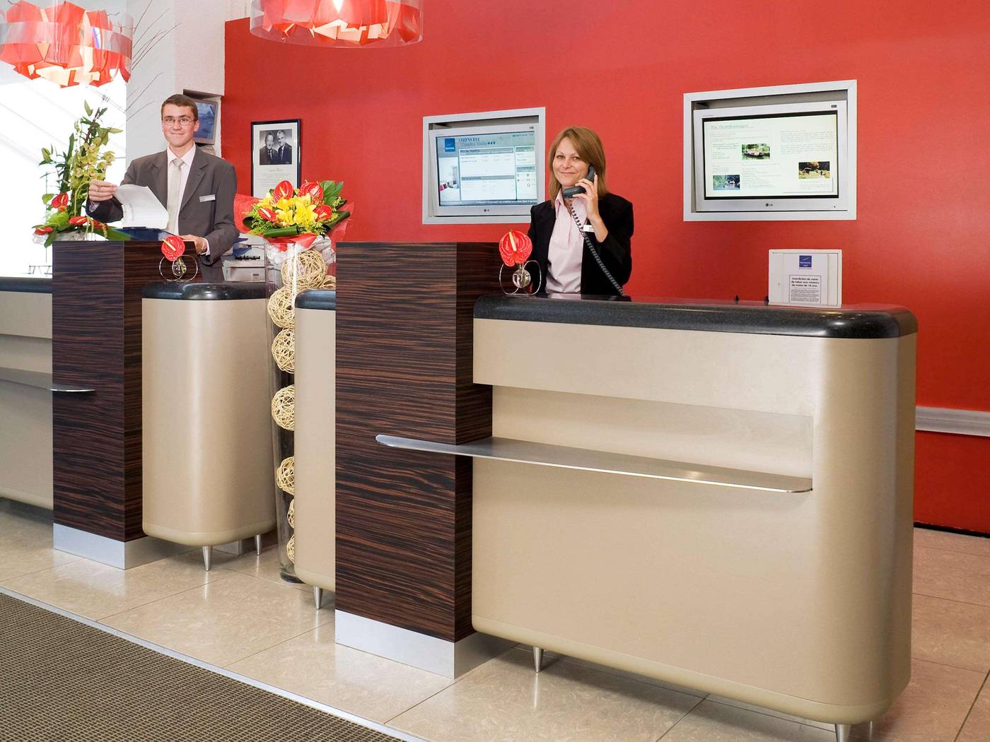 Novotel Amiens Pôle Jules Verne-France-BOVES-General view-5