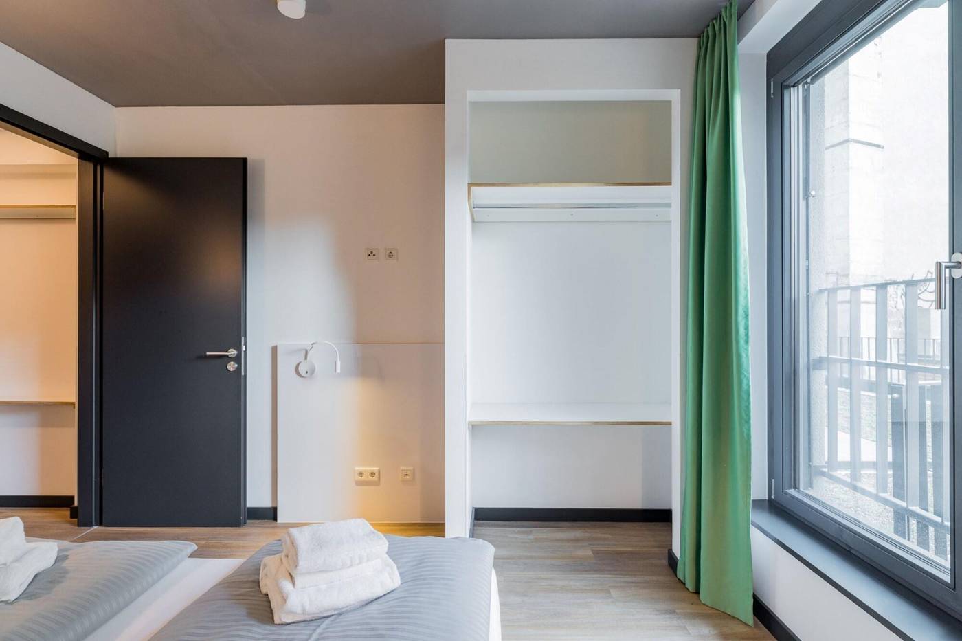 Nena-Apartments-Kreuzberg-61-Room-20