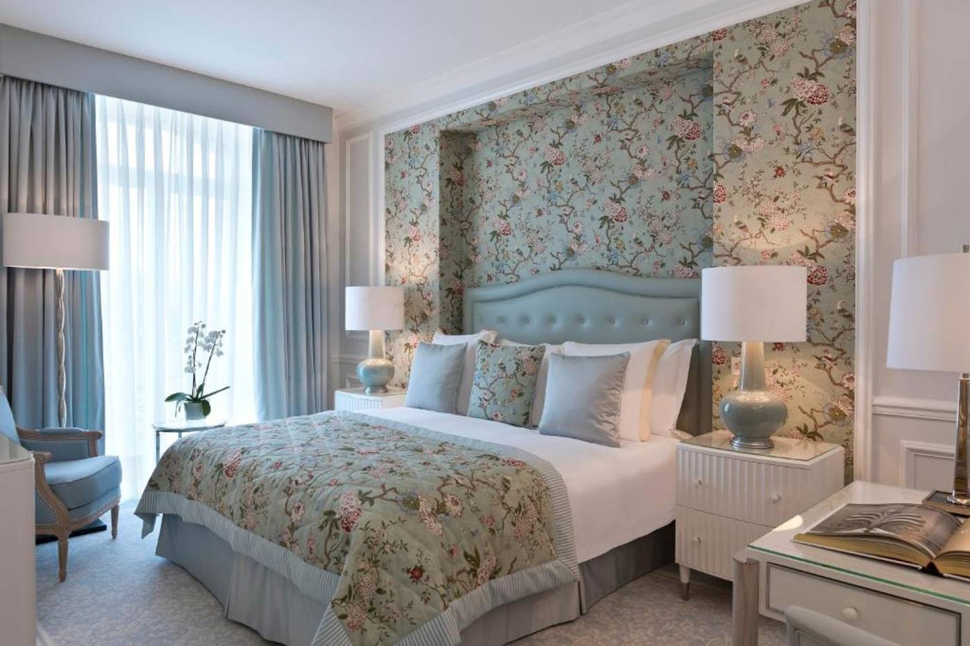 Beau Rivage Palace-Switzerland-LAUSANNE-Room-8