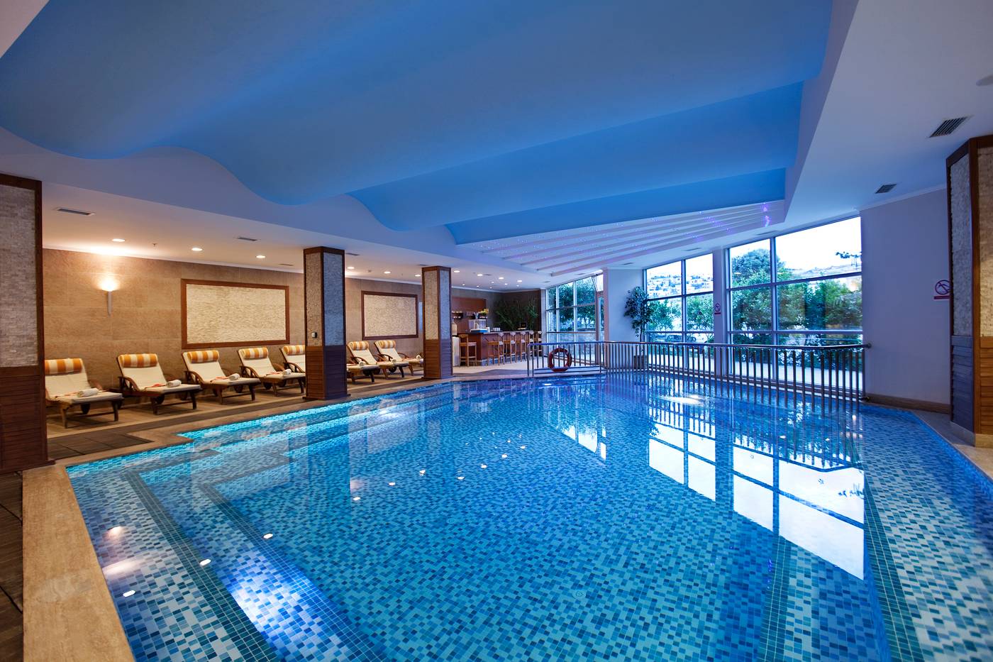 Royal-Asarlik-Beach-Pool-37