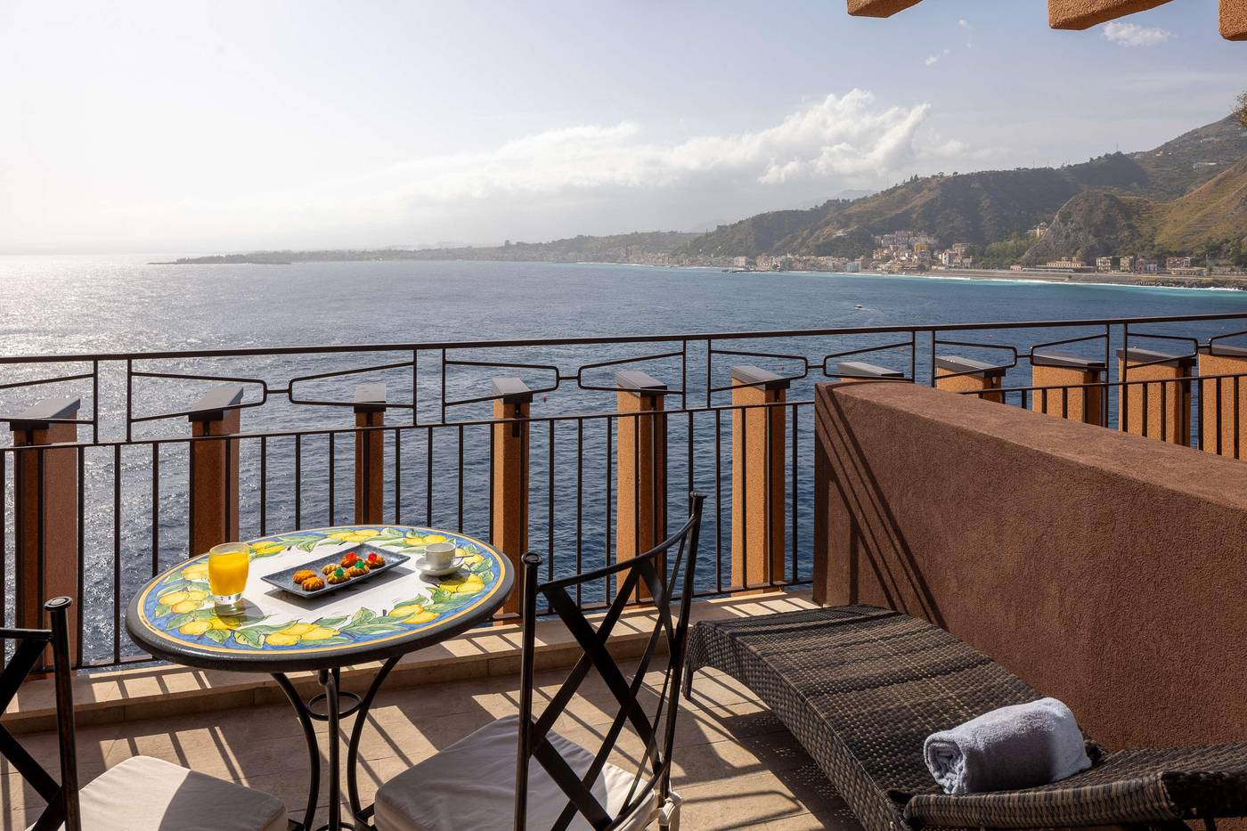 Unahotels-Capotaormina-Room-70