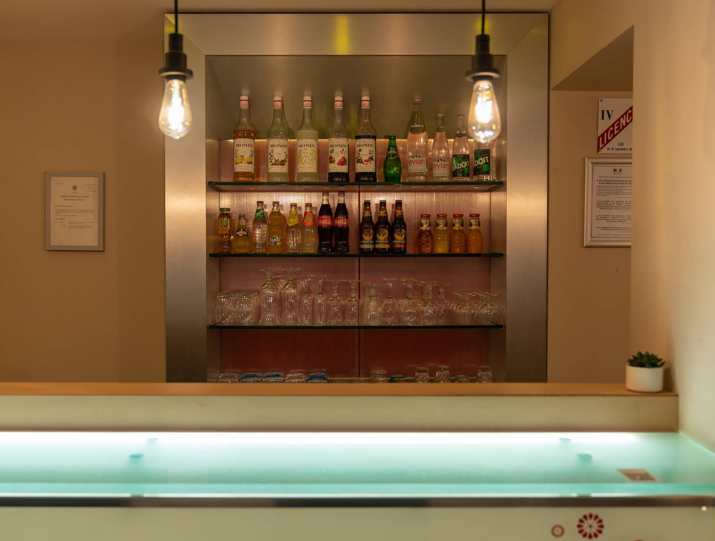 easyHotel-Nice-Palais-de-Congres-Restaurant-38