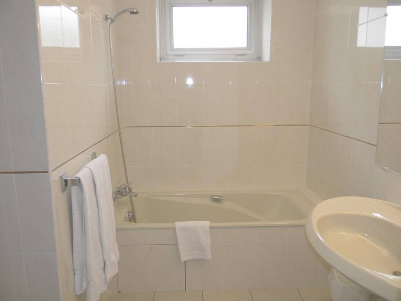 Dali Hôtel - Restaurant-France-PERPIGNAN-Room-4