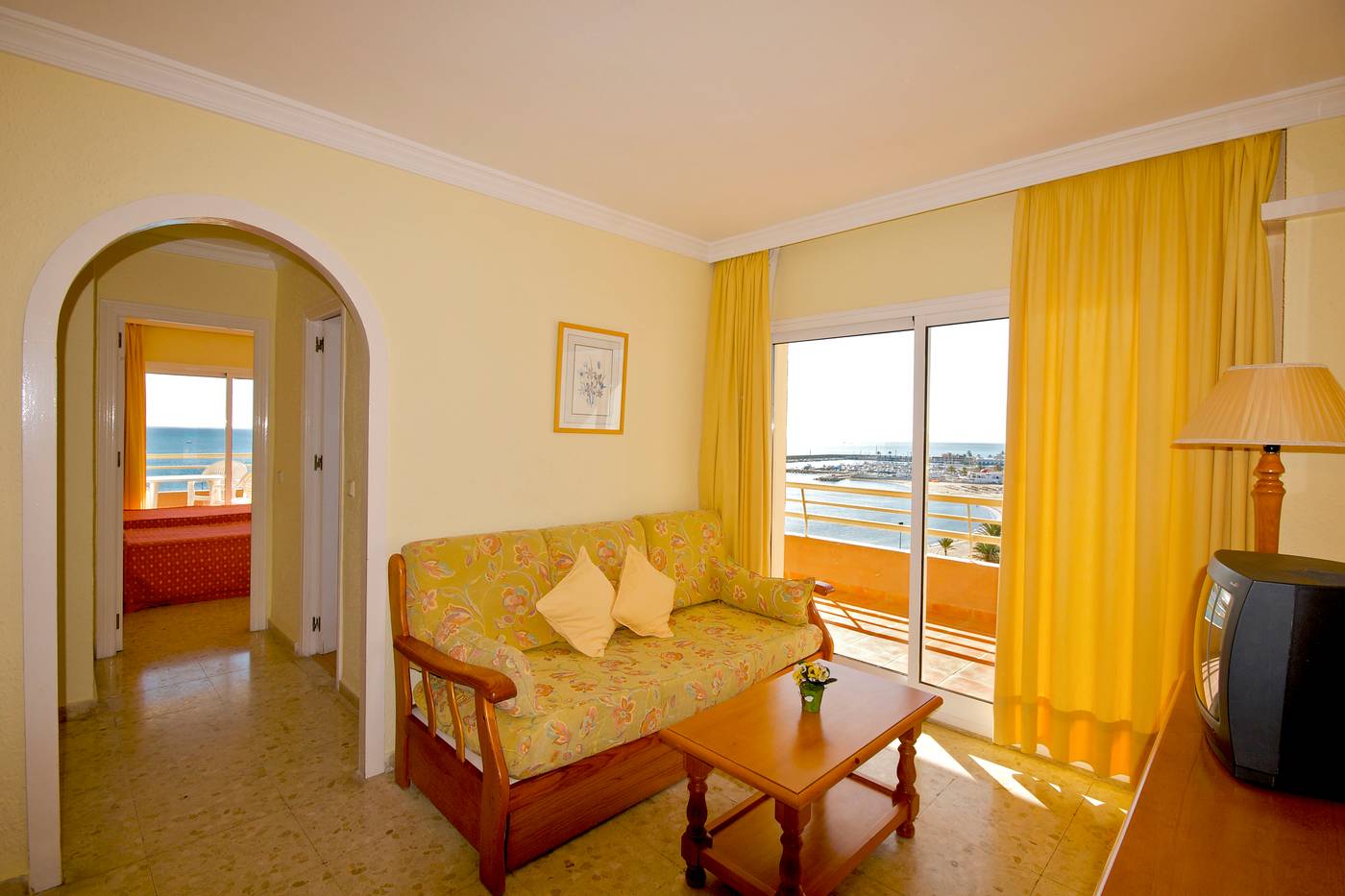 Stella-Maris-Room-17