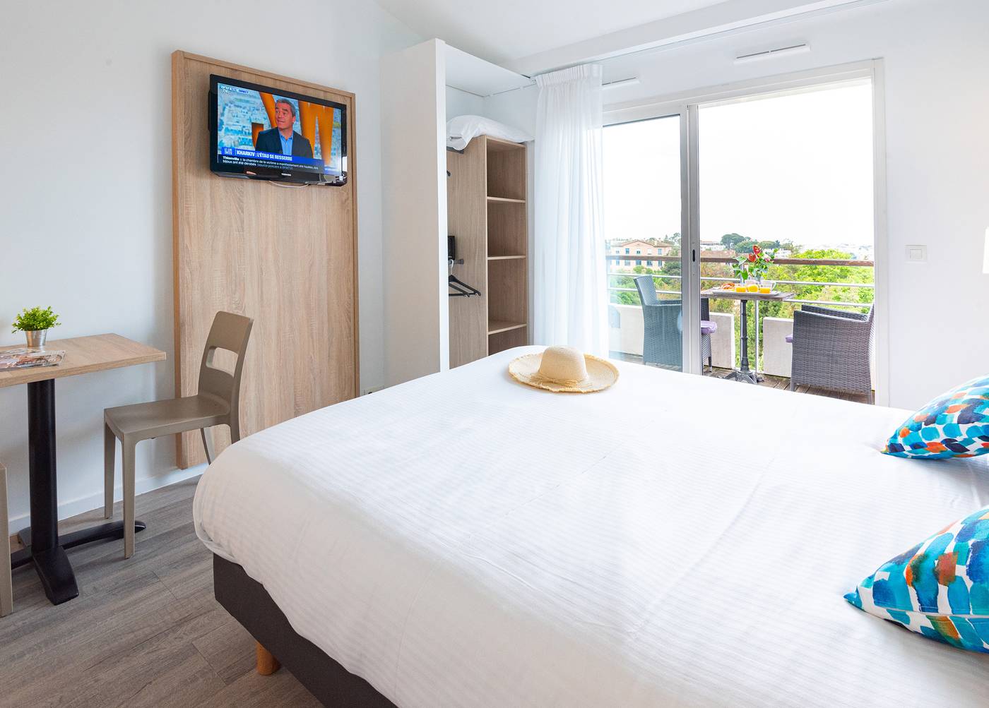 Appart-City-Confort-Cannes-Le-Cannet-Room-17