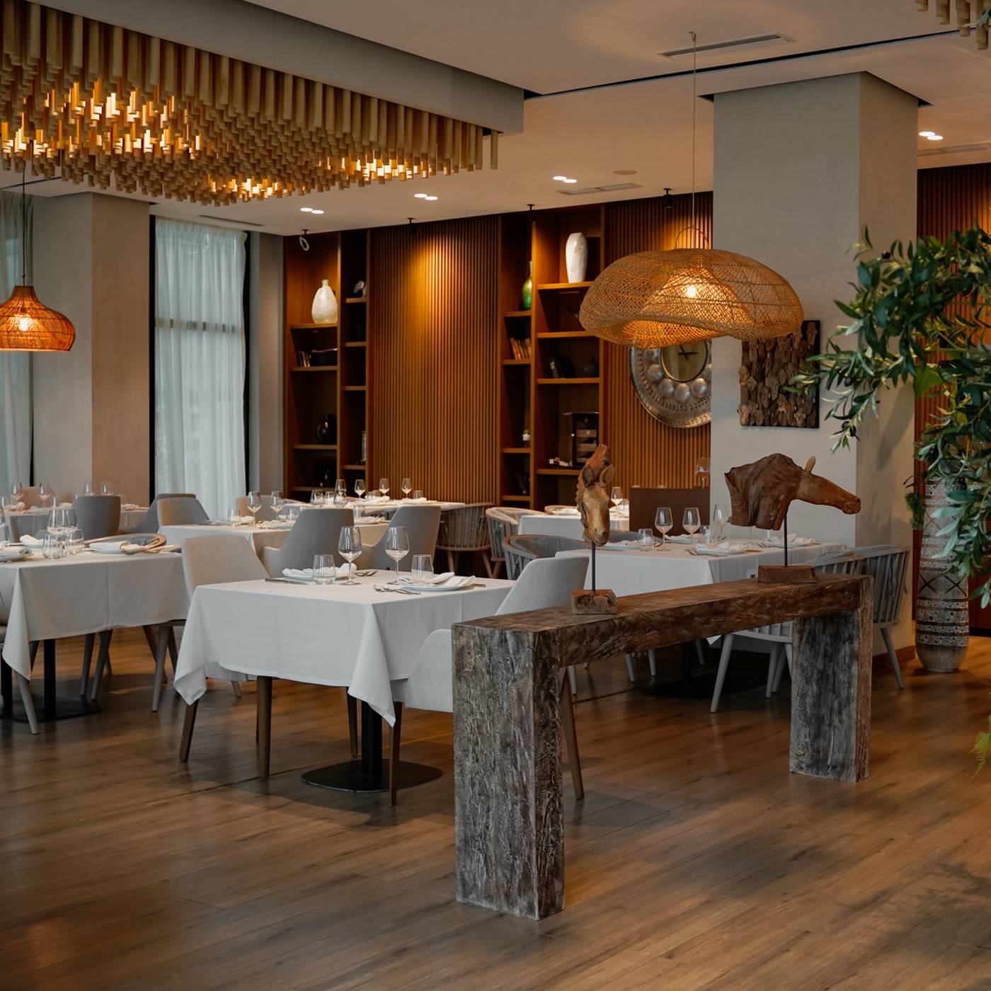 Supreme Hotel & Spa 17.12.25