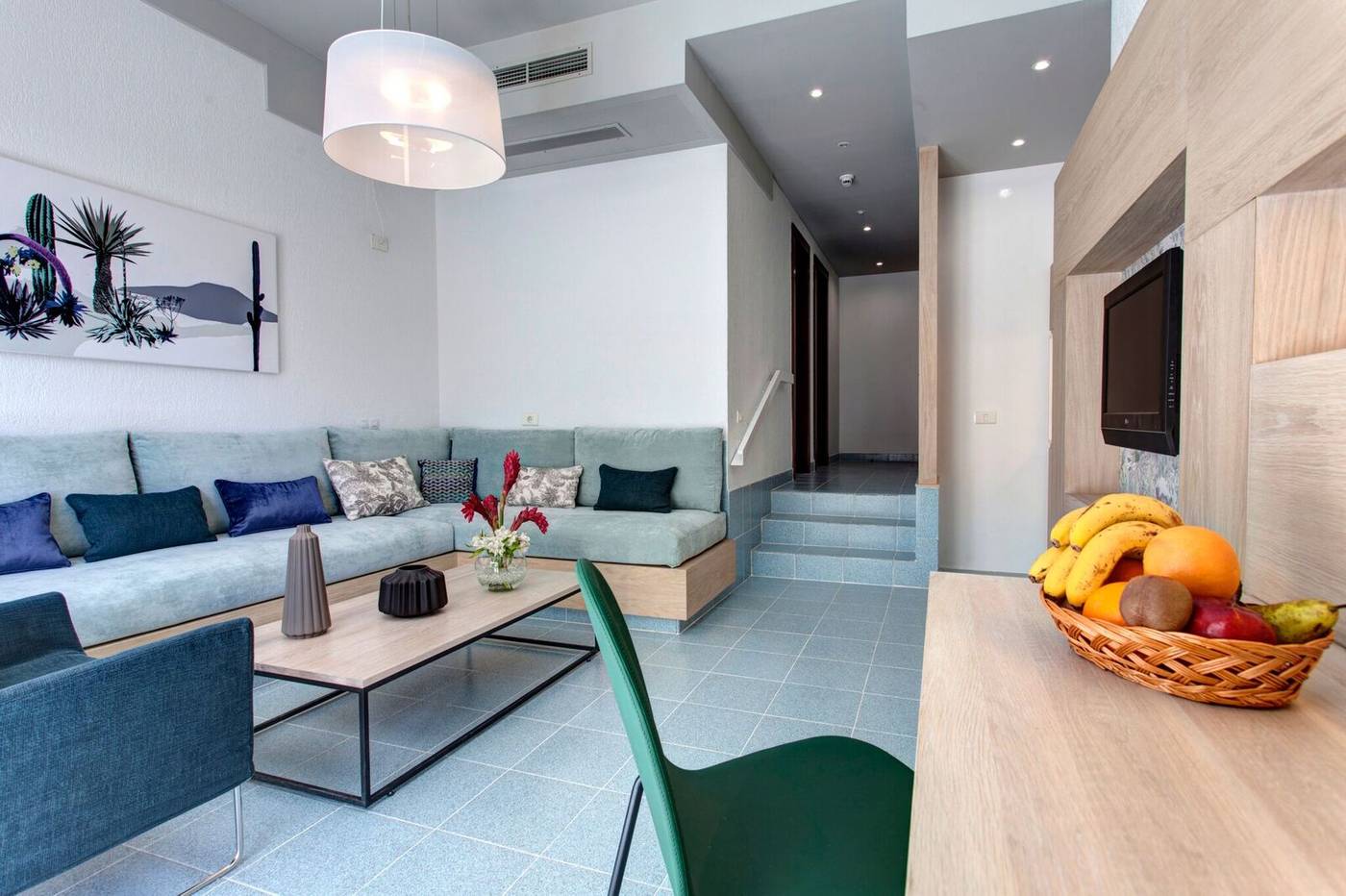 Plus-Fariones-Suite-Hotel--Room-13