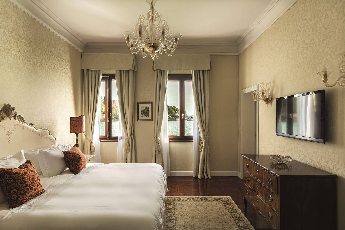 Hotel-Cipriani--A-Belmond-Hotel--Venice-Room-32