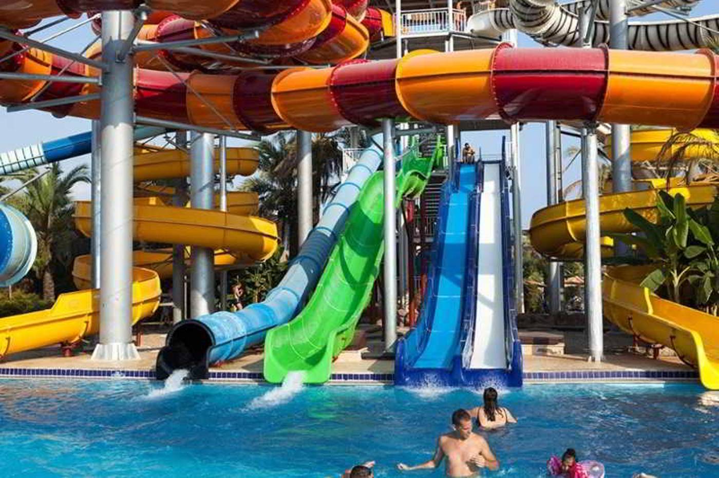 Long-Beach-Resort-Hotel---Spa-Deluxe-Sports-and-Entertainment-12