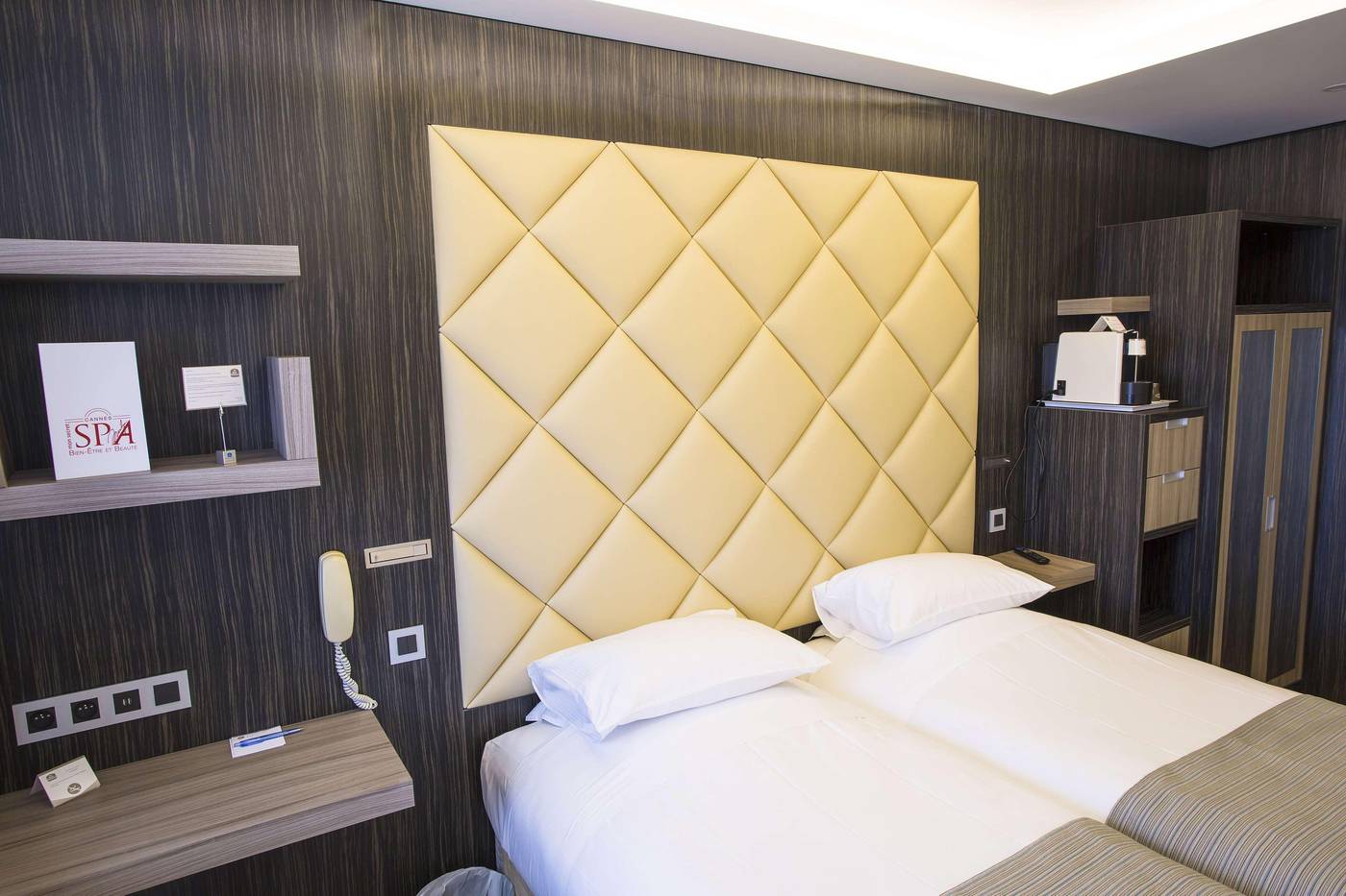 Best-Western-Plus-Cannes-Riviera---Spa-Room-17