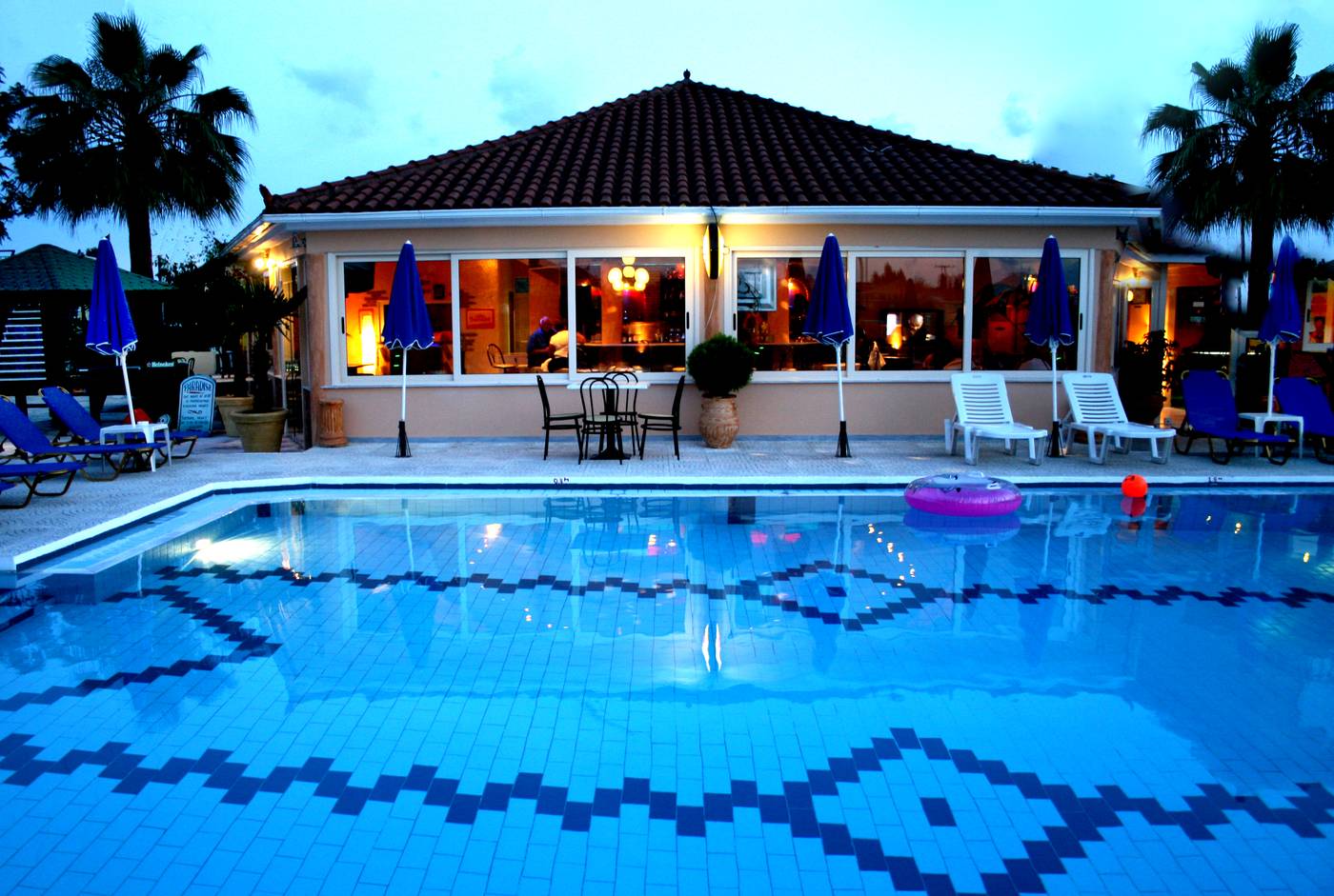 Paradise-Apartments-And-Studios-Sports-and-Entertainment-8