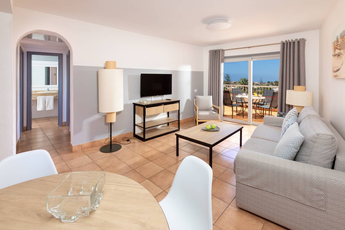 29.07.25 SOL BARBACAN