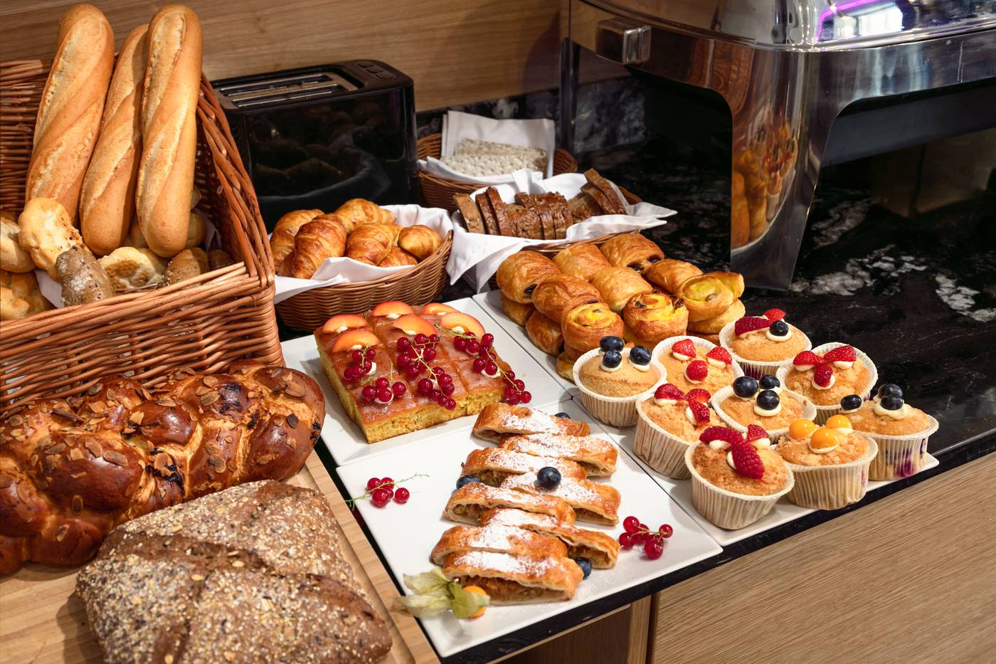 Moods-Charles-Bridge-Restaurant-18