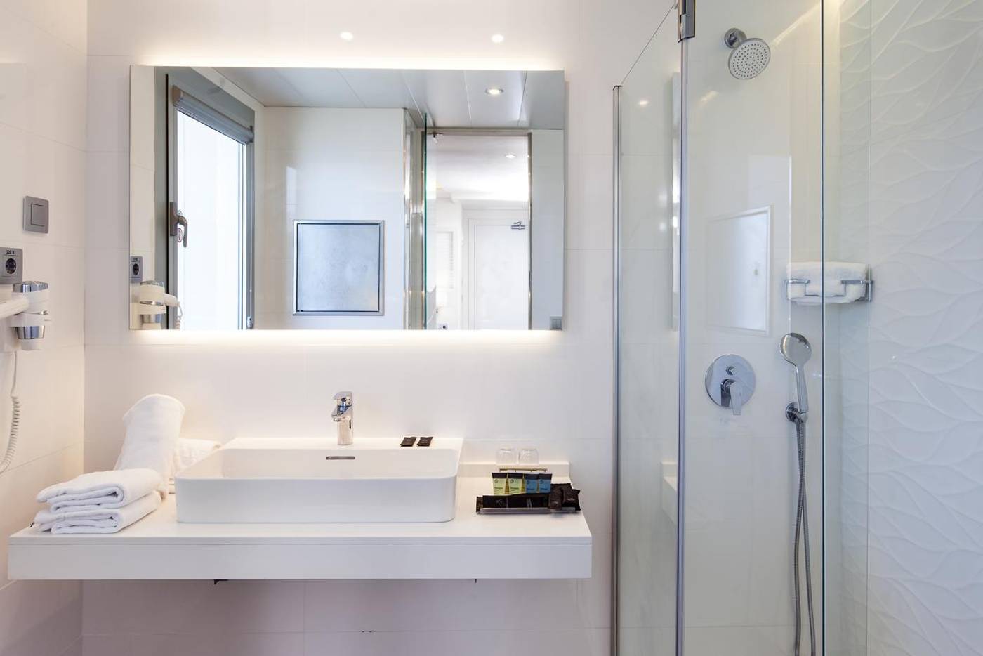 Port-Benidorm-Room-16