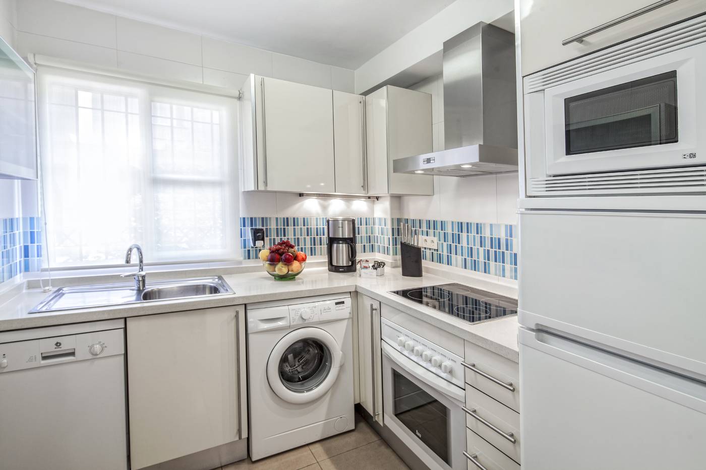 Los-Amigos-Beach-Club-Room-25