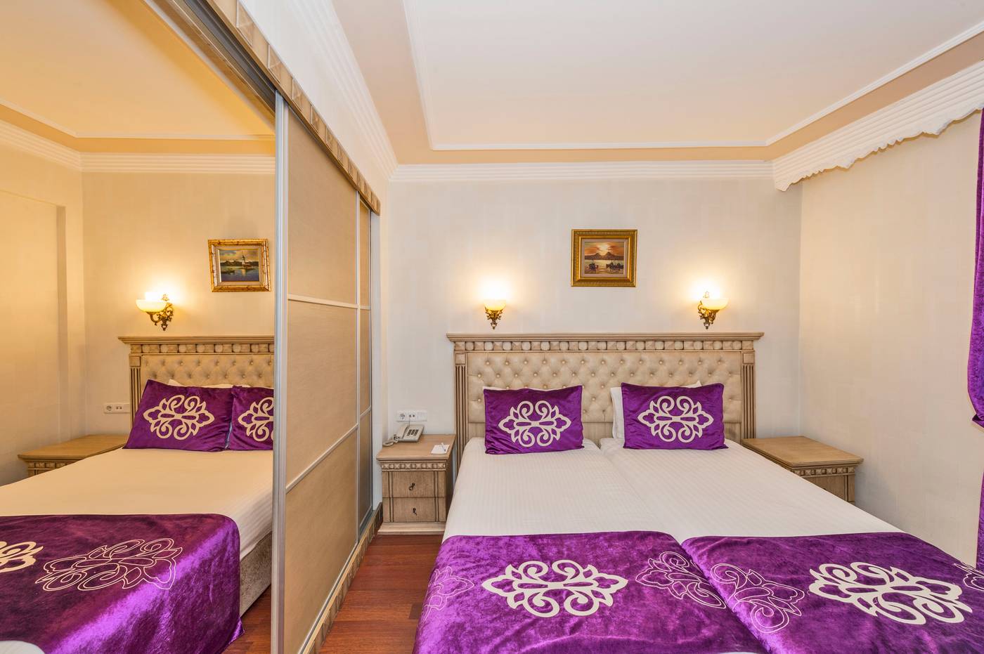 Istanbul-Holiday-Hotel-Room-21