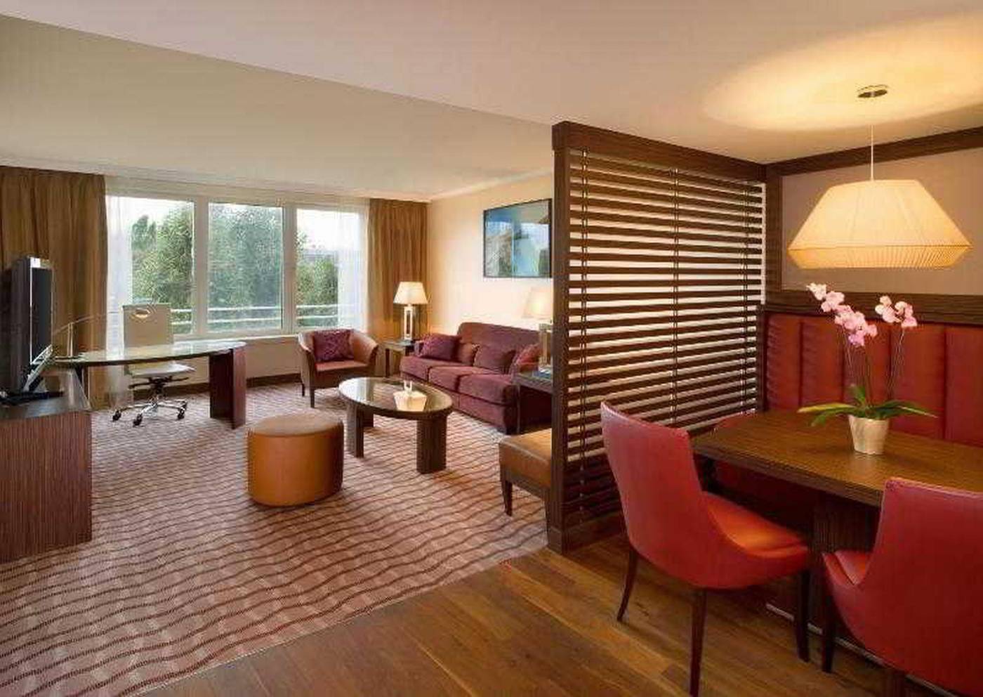 Sheraton-Warsaw-Hotel-Room-29