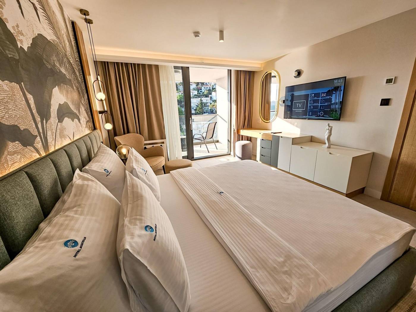 The New Hotel Mediteran Villa Edition-Montenegro-Ulcinj-Room-10