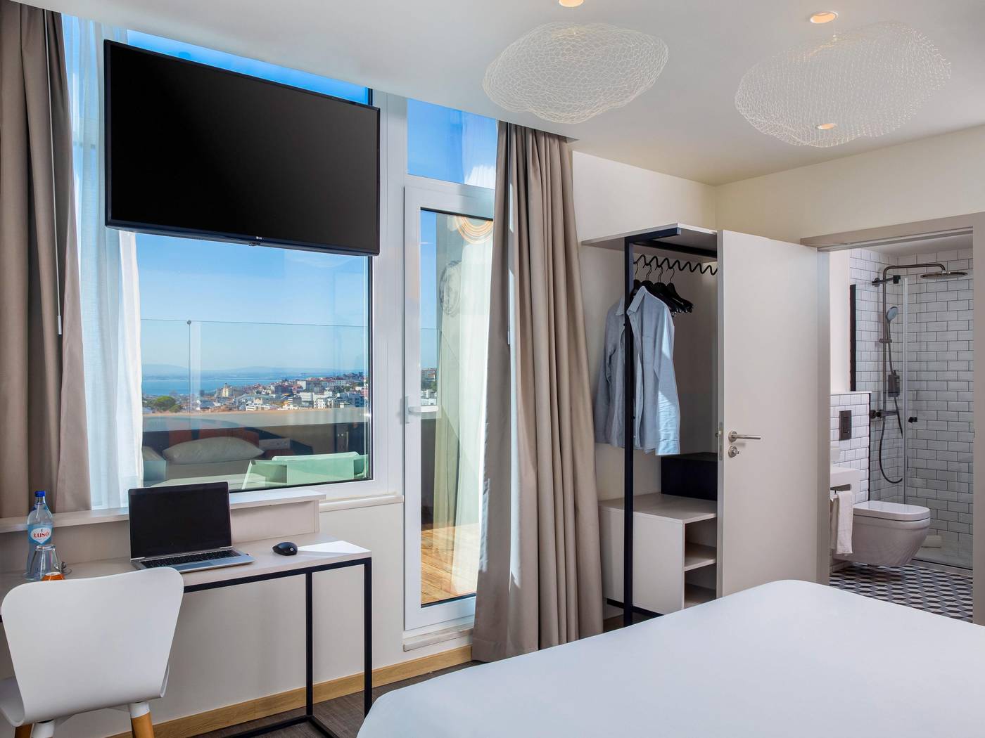 ibis-Styles-Lisboa-Centro-Liberdade-NE-Room-7