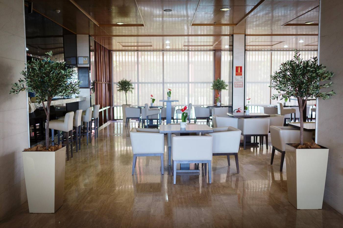 Hotel-Escuela-Santa-Cruz-Restaurant-45