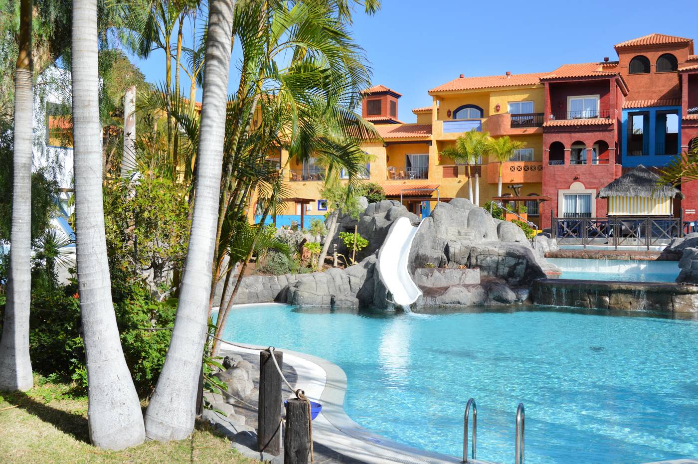 Park-Club-Europe-Pool-2