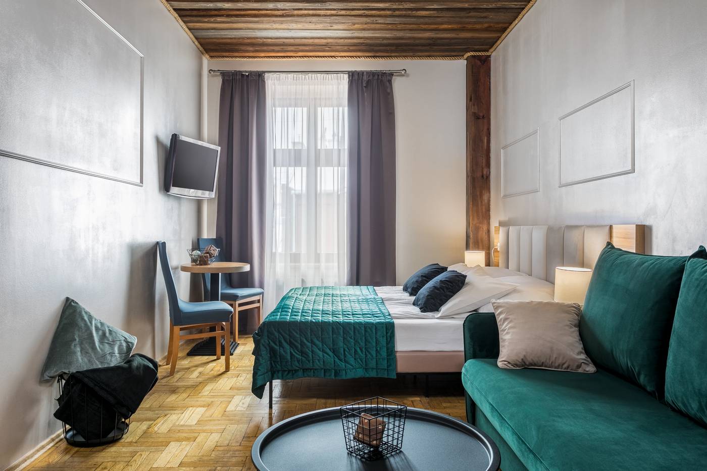 Pergamin-Aparthotel-Room-13