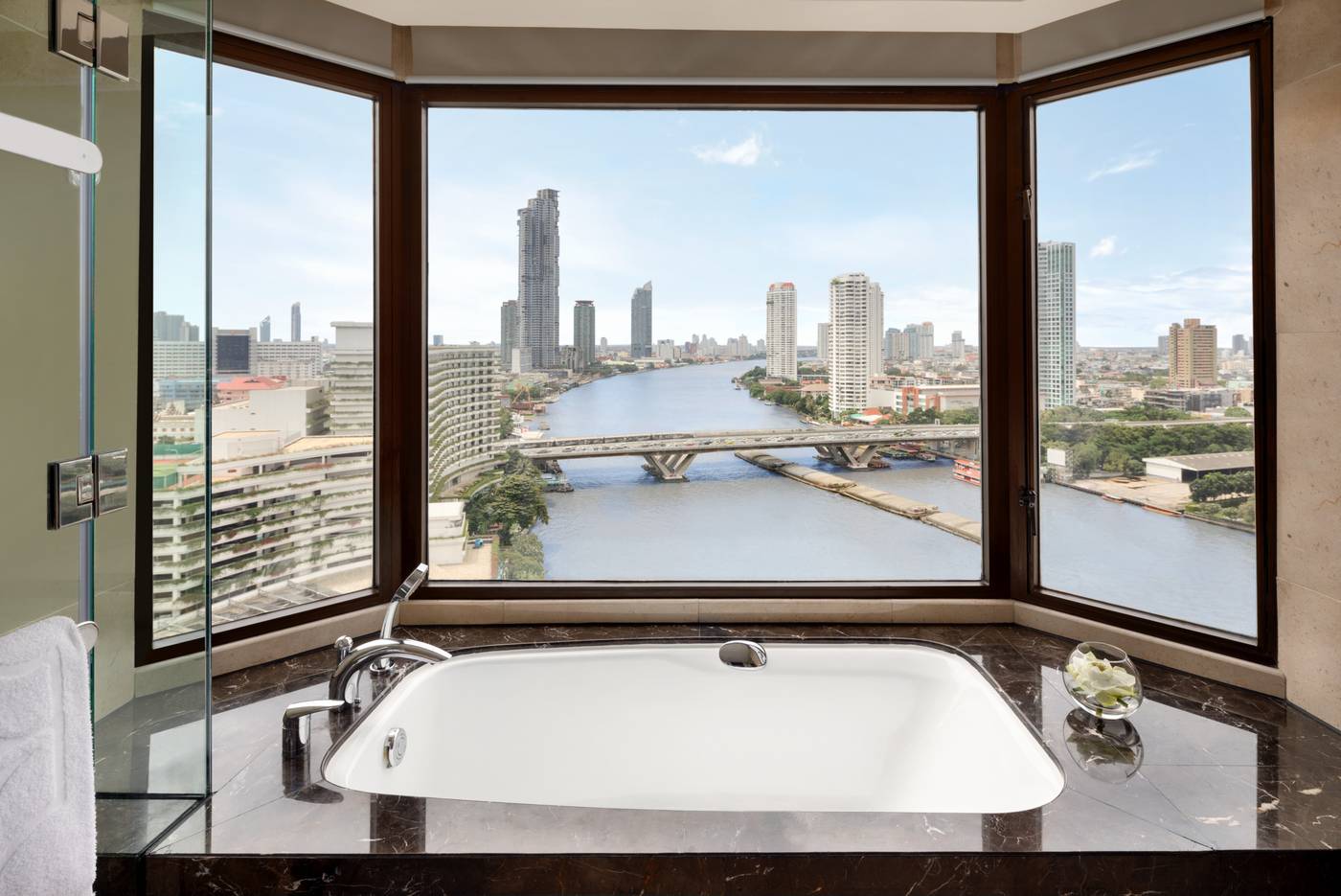 Shangri-La-Bangkok-Room-45