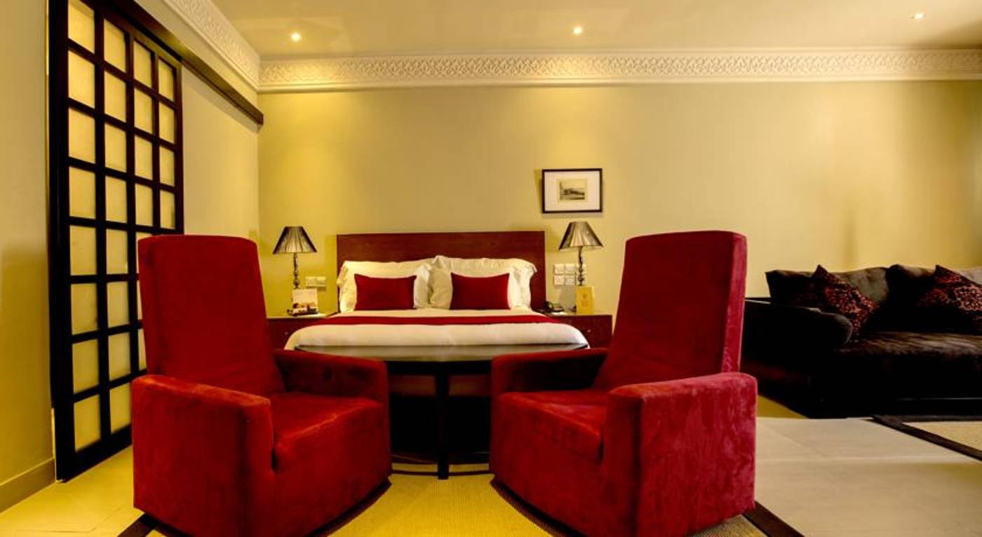 Adam-Park-Hotel---Spa-Room-20