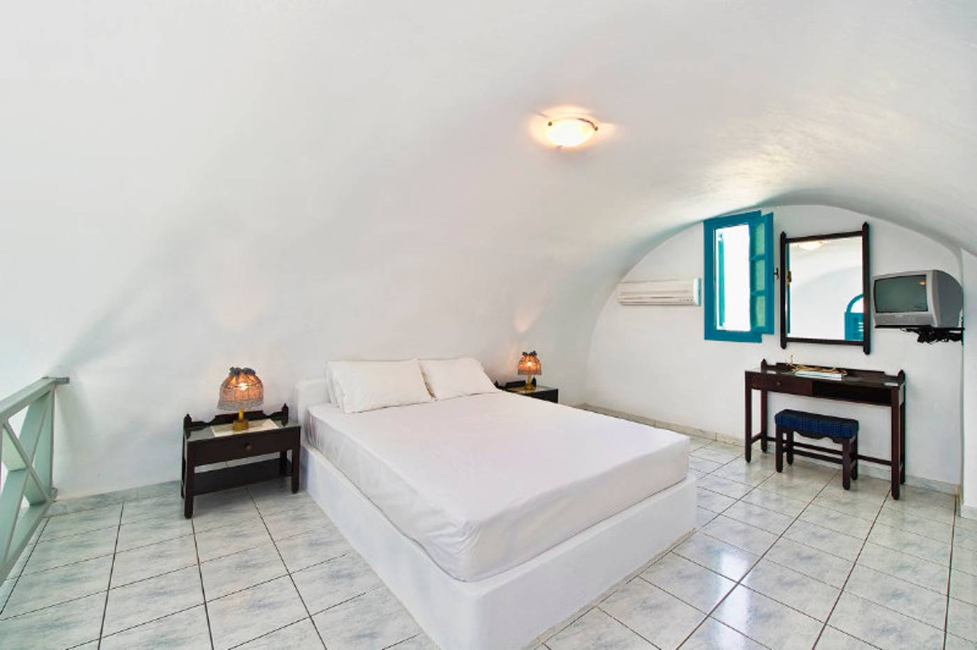 Nissia-Apartments-Room-13