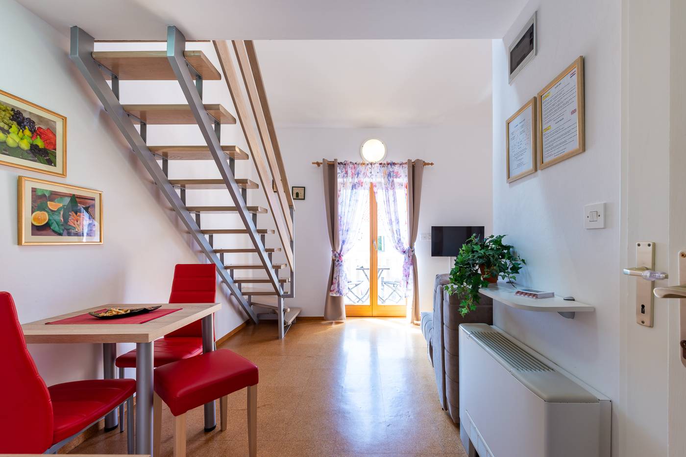 Apartments---Rooms-Cina-Lobby-12