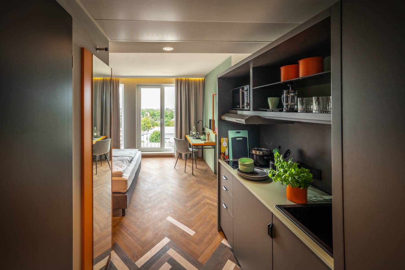 LOGINN-Hotel-Berlin-Airport-Room-3