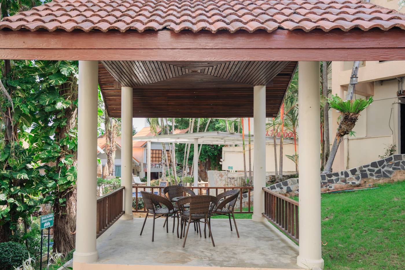 Club-Bamboo-Boutique-Resort---Spa-General-view-15