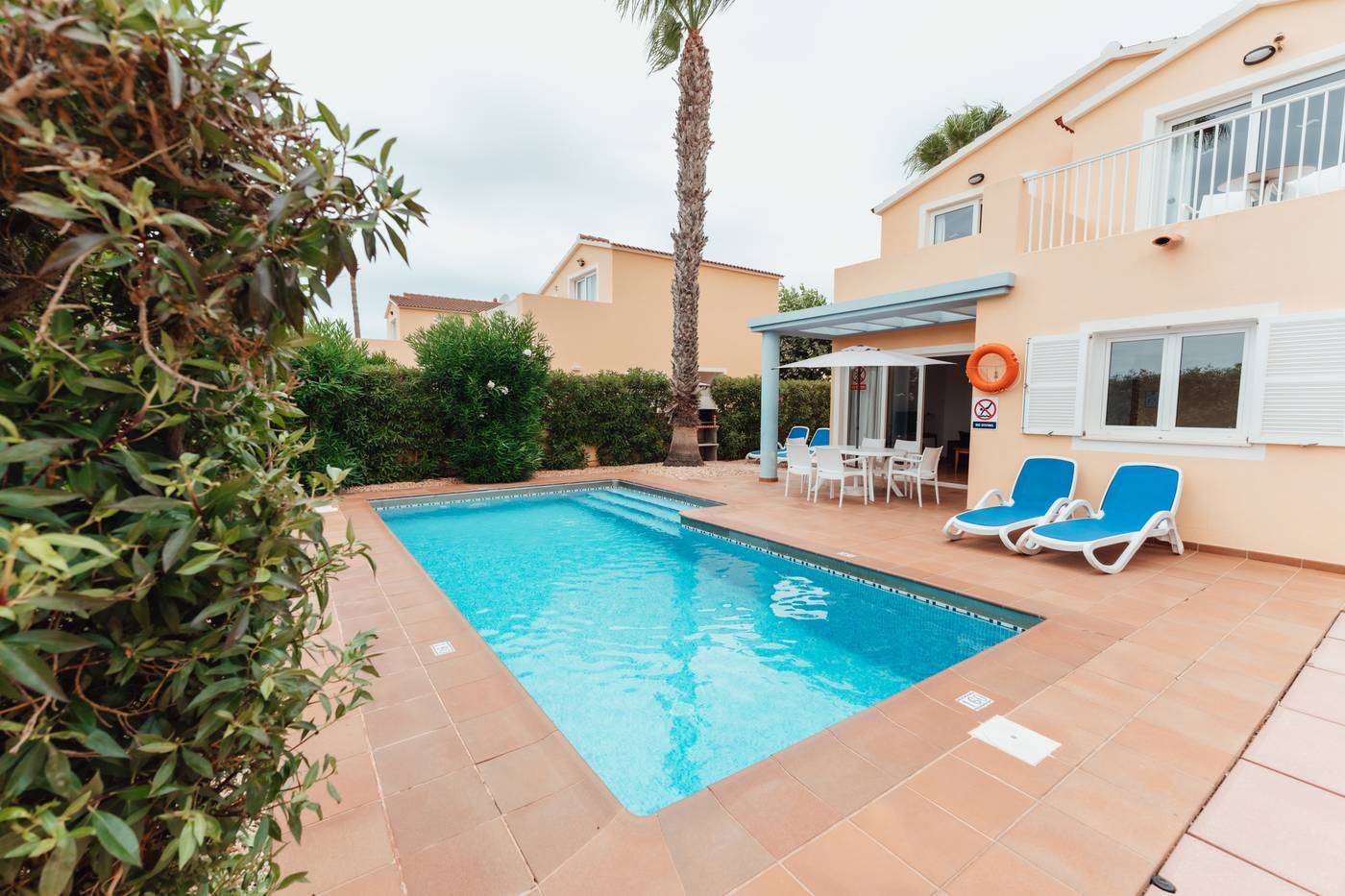 01.08.25 Villas Amarillas