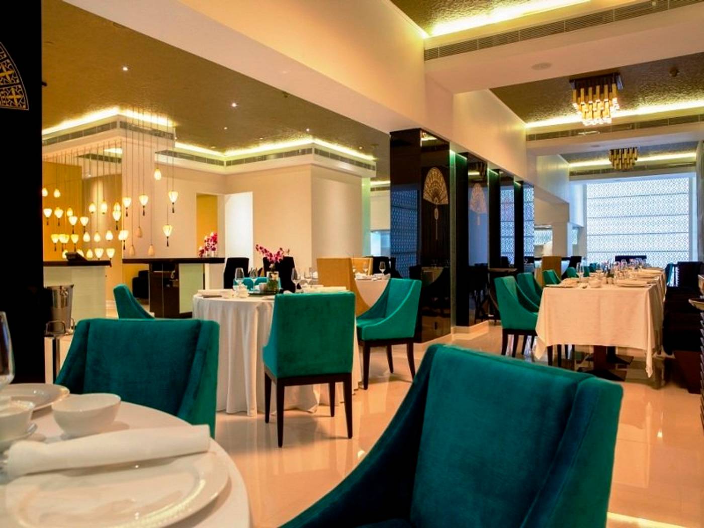 The-Kingsbury-Restaurant-13