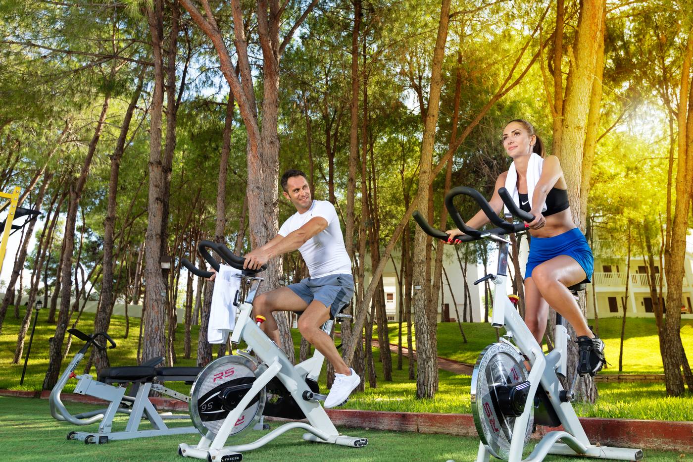 Seven-Seas-Hotel-Blue-Sports-and-Entertainment-92