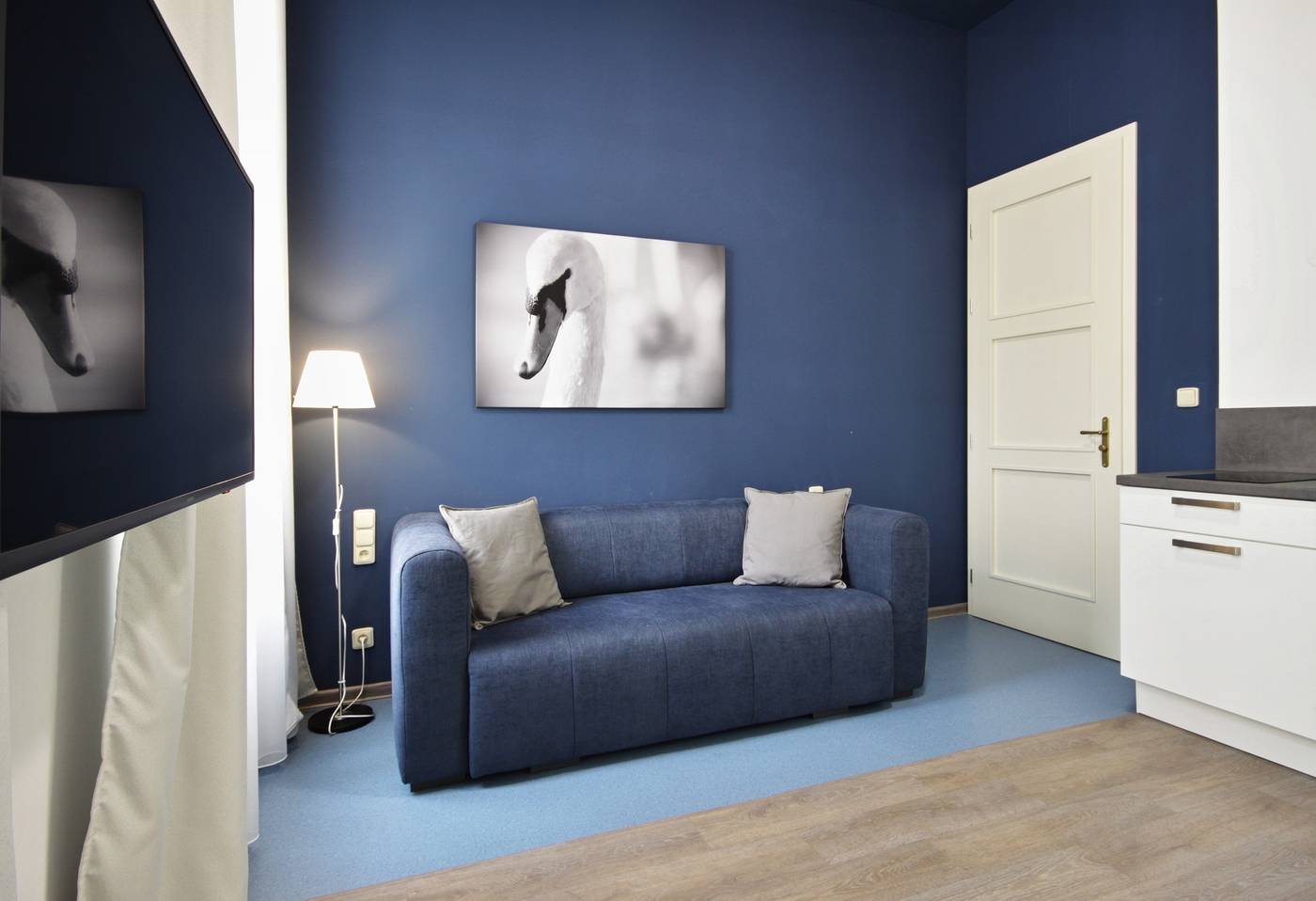 Alveo-Suites-Room-10