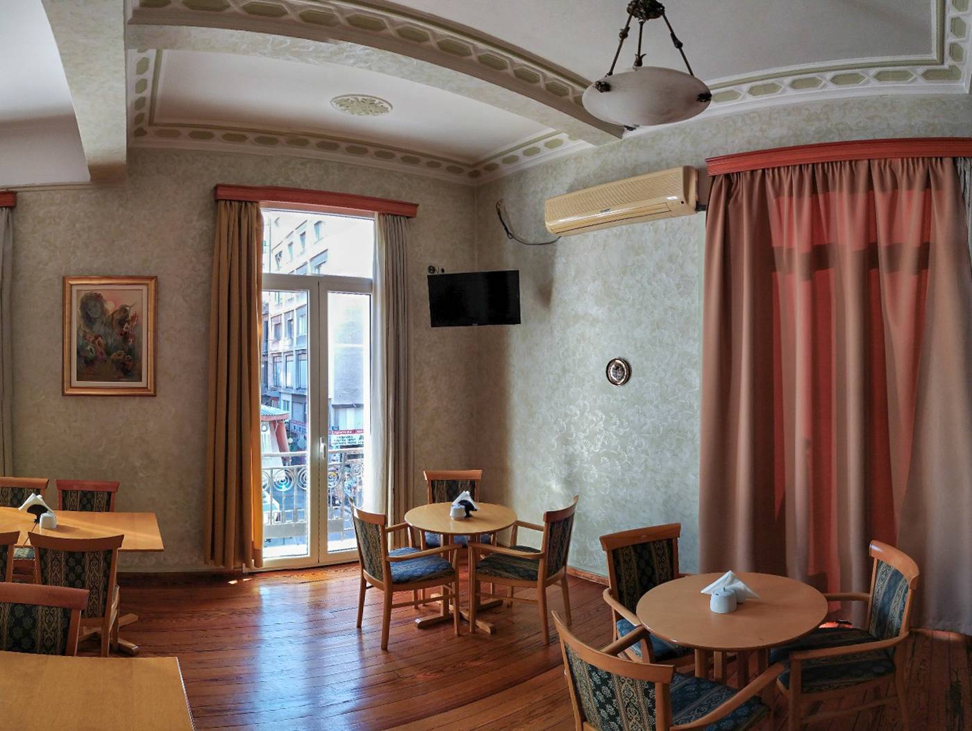 Cecil-Hotel-Athens-Restaurant-18