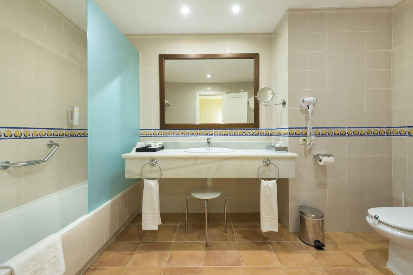 Hotel-Fuerte-Conil-Costaluz-Room-48