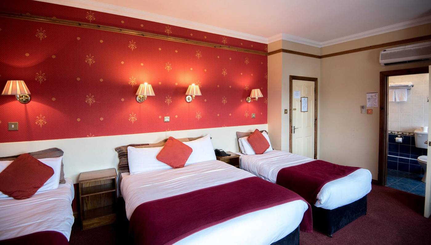 Failte Hotel-Ireland-KILLARNEY-Room-5