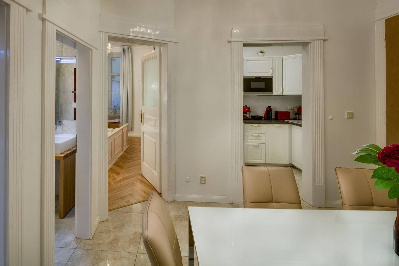 Old-Town-Square-Apartments-Lobby-34