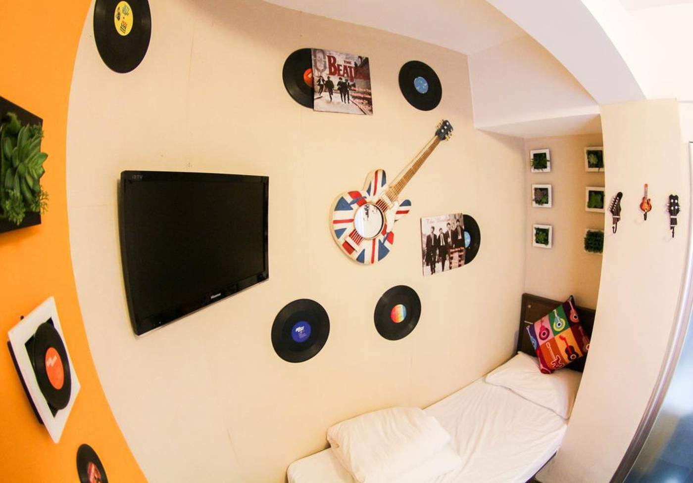 Tempo-Inn-West-Kowloon-HSR-Station-General-view-12