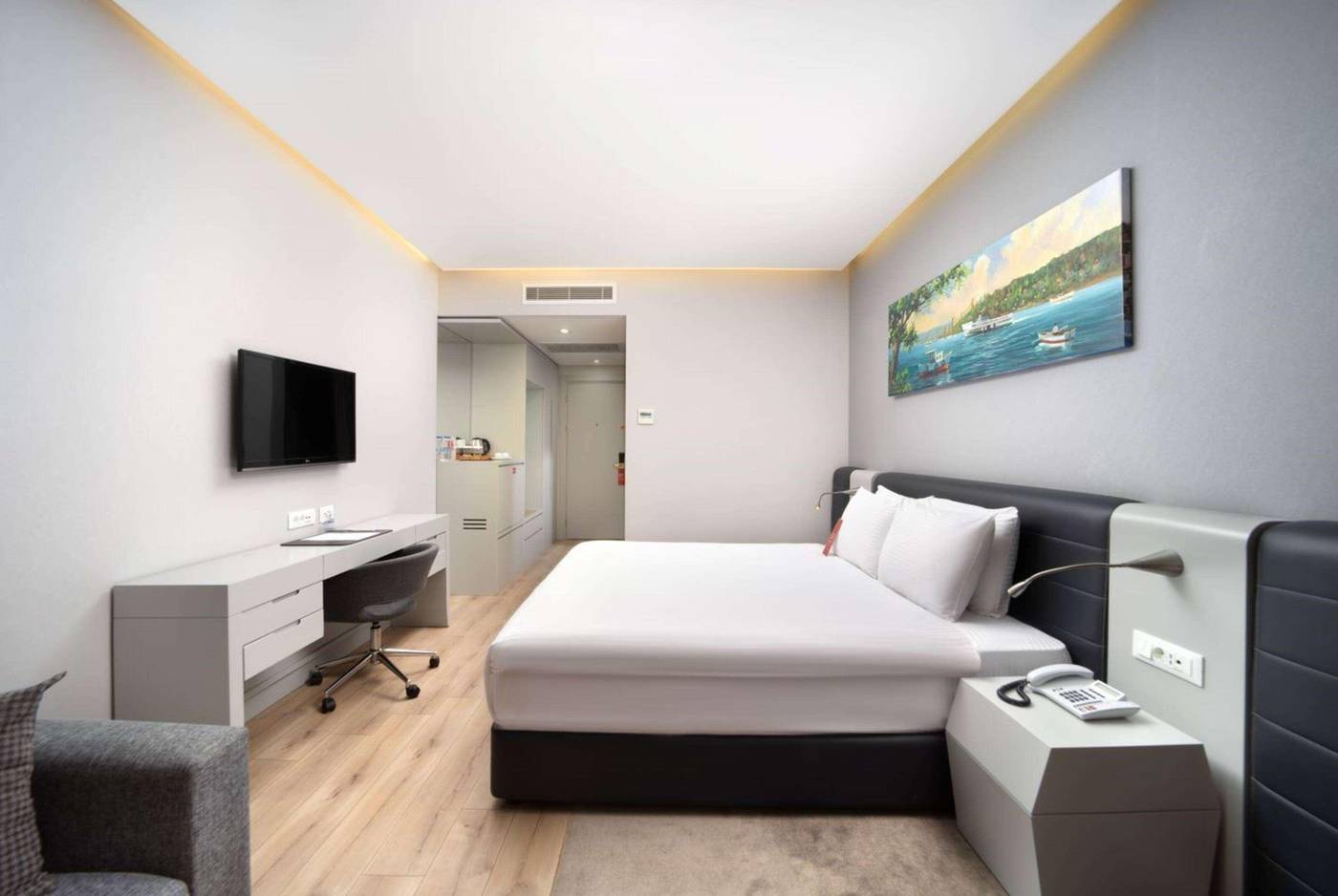 Ramada-Hotel---Suites-by--Istanbul-Atakoy-Room-20