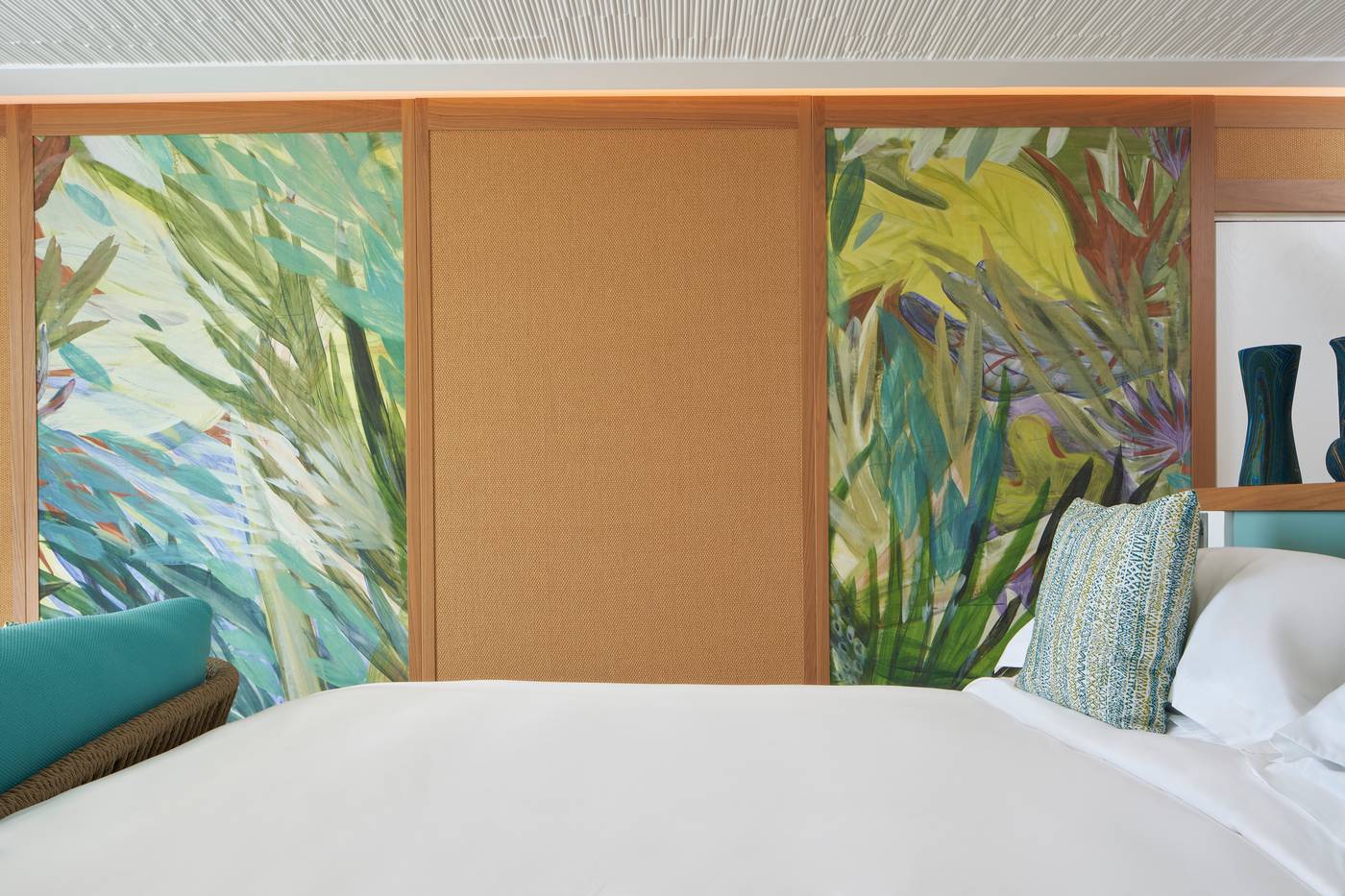 Myconian-Kyma---Design-Hotels-Room-60