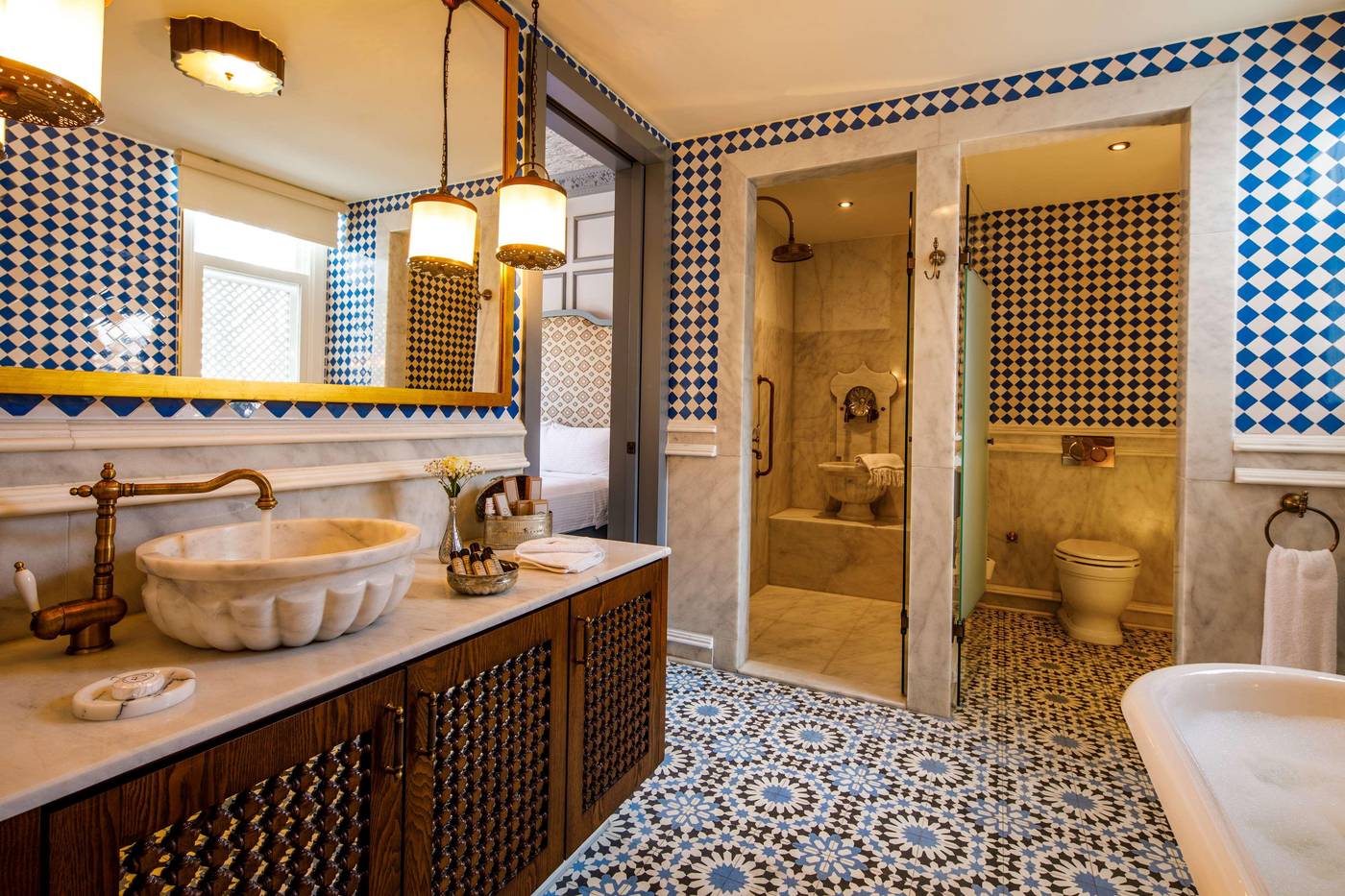 Hagia-Sofia-Mansions-Curio-Collection-by-Hilton-Room-61