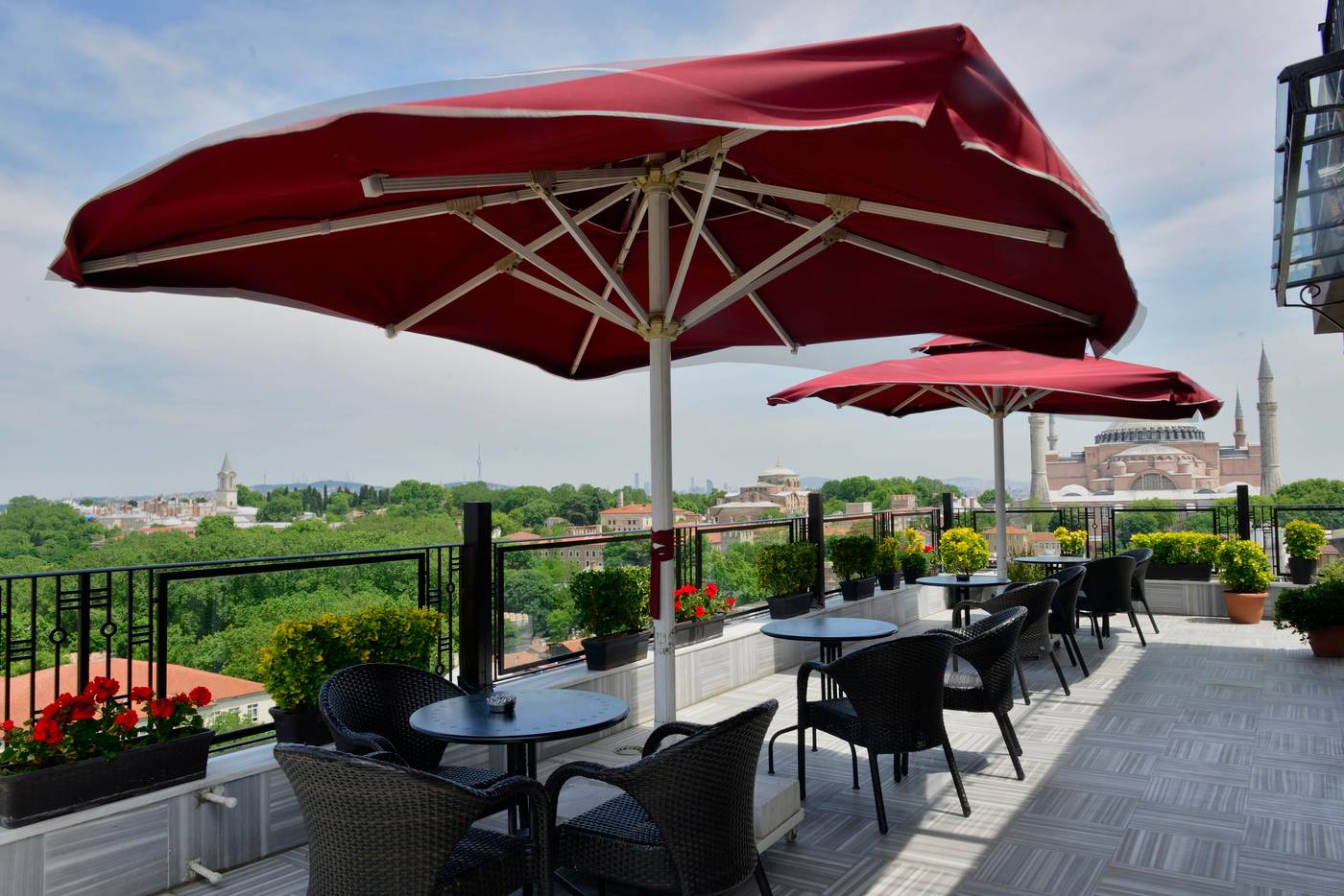 Agora-Life-Hotel-Terrace-50
