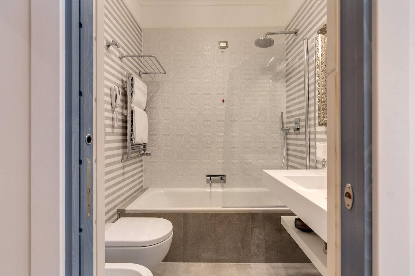 Parlamento-Boutique-Hotel-Room-35